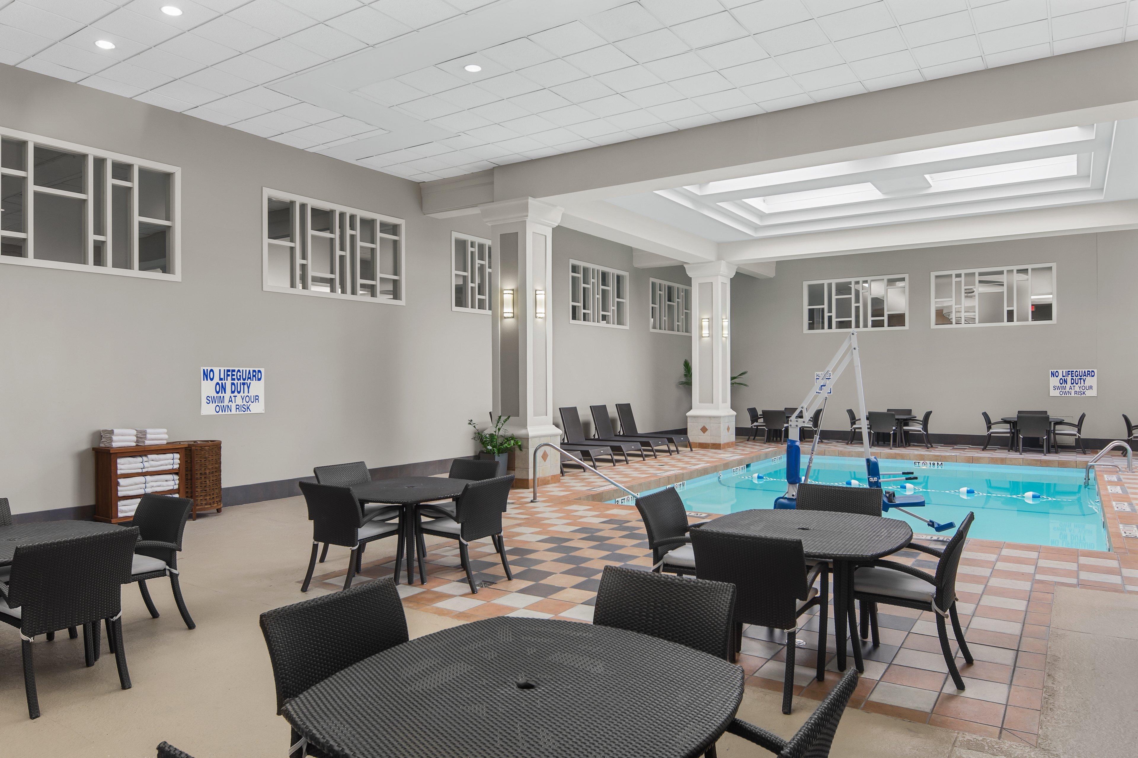 Crowne Plaza Greenville By Ihg Exterior foto