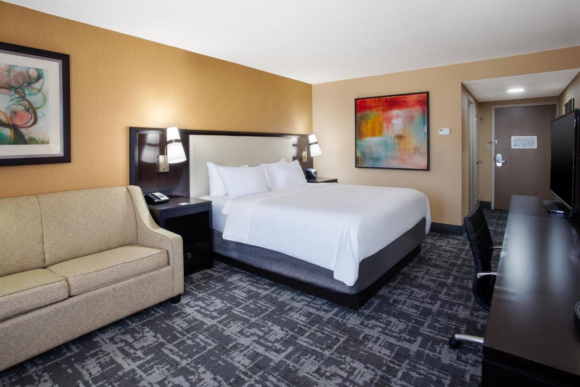 Crowne Plaza Greenville By Ihg Exterior foto